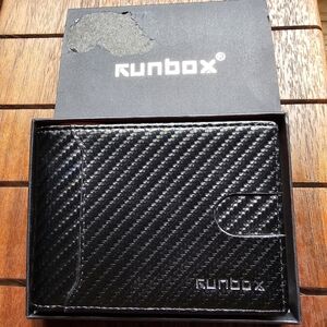 Runbox Men's RFID Minimalist Slim Front Pocket Wallet
